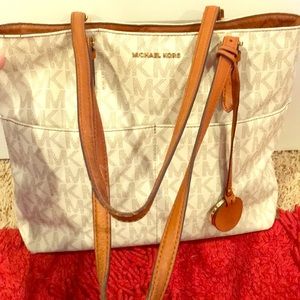 Michael Kors Tote